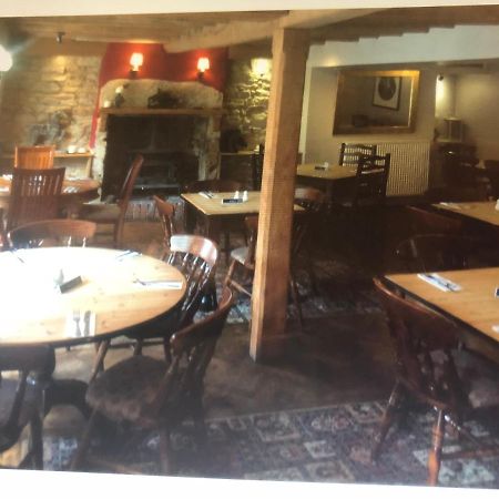 Horse & Hound Inn Broadway  Ngoại thất bức ảnh